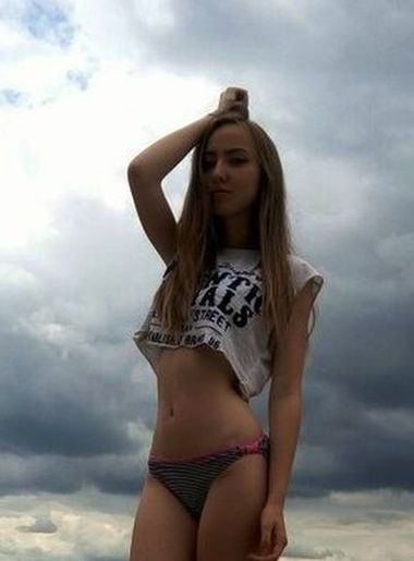  photo 2100