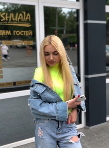 Sweet Blonde